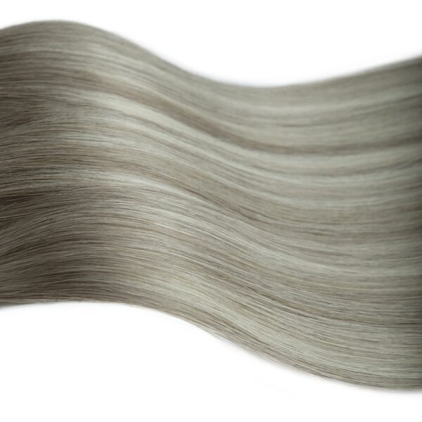 PRODUCT A KERATINE EXTENSIONS 18Inch(45cm) 50 gram.