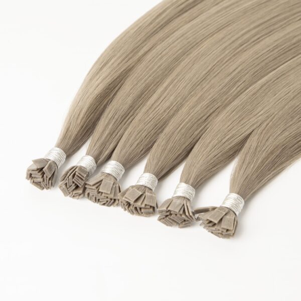PRODUCT A KERATINE EXTENSIONS 18Inch(45cm) 50 gram.